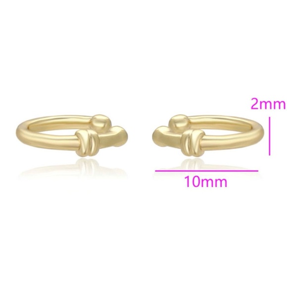 Ear Cuffs Knot 14k Gold Plated  Luxury Jewelry - Picture 2 of 9